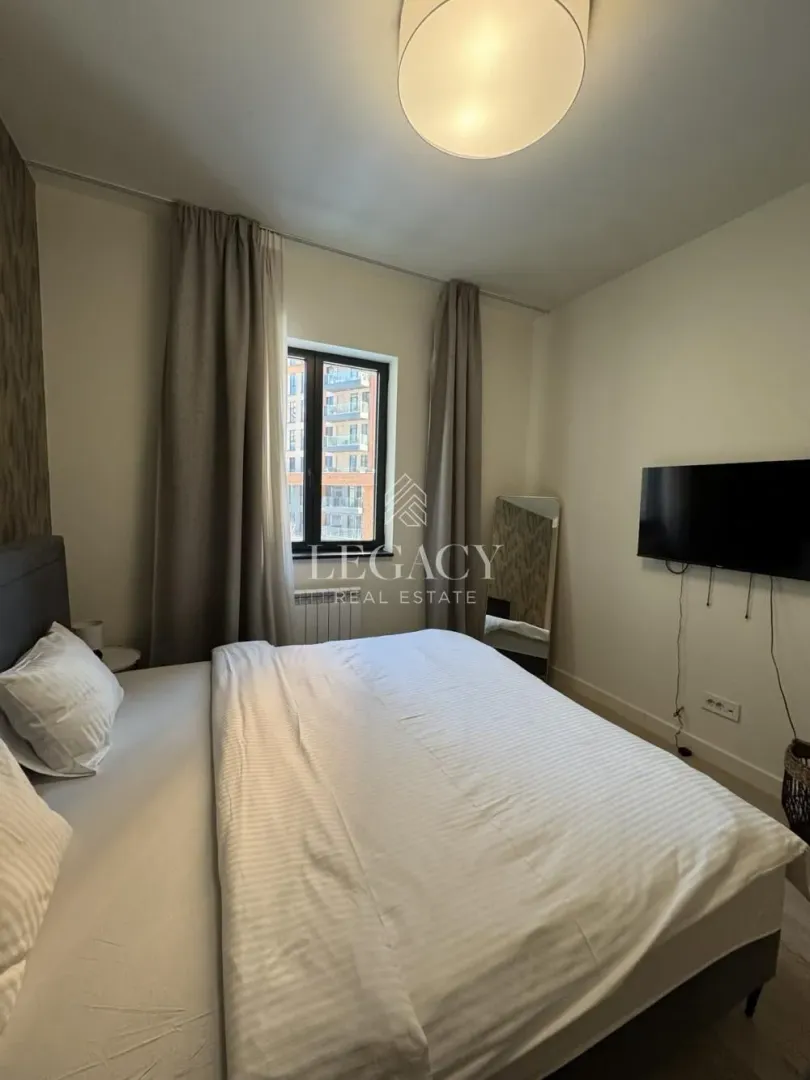 Rent, three bedroom apartment, 80m², Savski Venac, Beograd