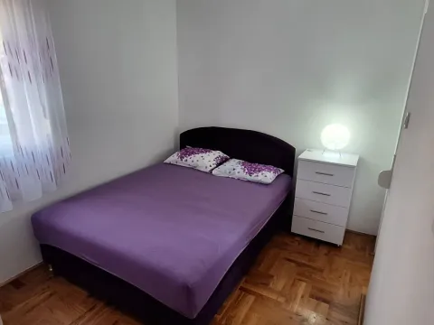 Rent, one bedroom apartment, 40m², Masline, Podgorica - image 2