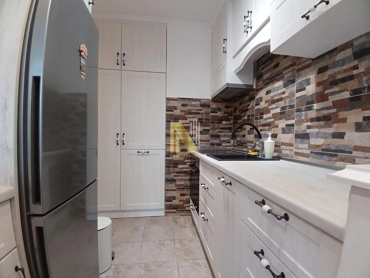 Izdavanje, dvosoban stan, 63m², Liman 2, Novi Sad Sve Podlokacije