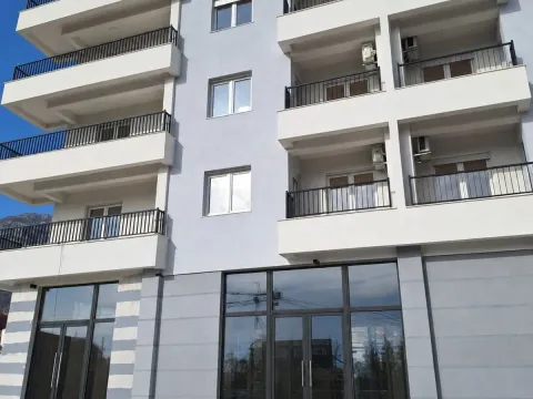 Stan in Centar