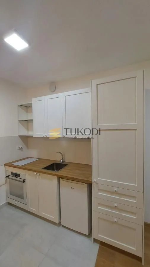 Izdavanje, garsonjera, 30m², Sajmište, Novi Sad
