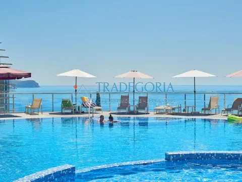 Prodaja, dvosoban stan, 95m², Bečići, Budva - image 31
