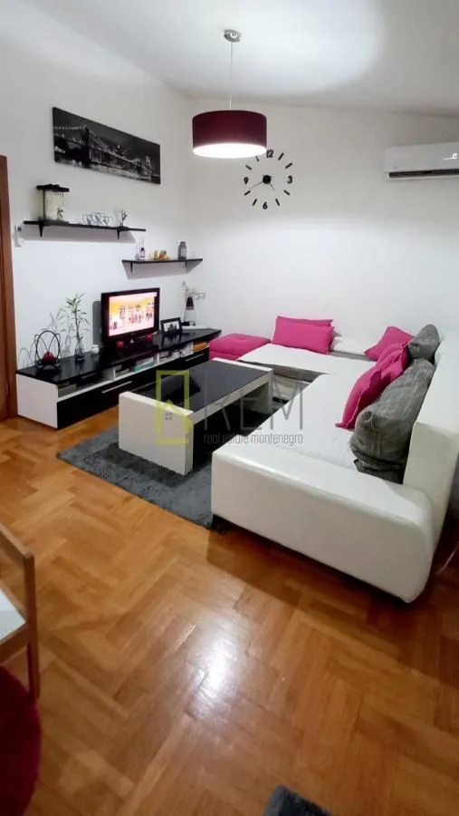 Prodaja, dvosoban stan, 54m², Podgorica, Crna Gora