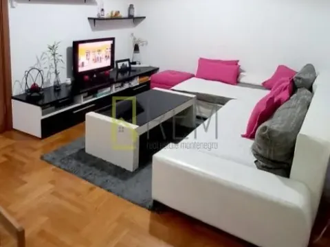 Prodaja, dvosoban stan, 54m², Podgorica, Crna Gora - image 2