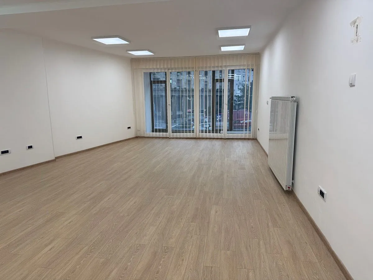 Rent, office space, 72m², Centar Sve Podlokacije, Beograd