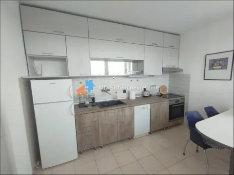 Rent, two bedroom apartment, 60m², Kalenić Pijaca, Vračar Sve Podlokacije - image 7