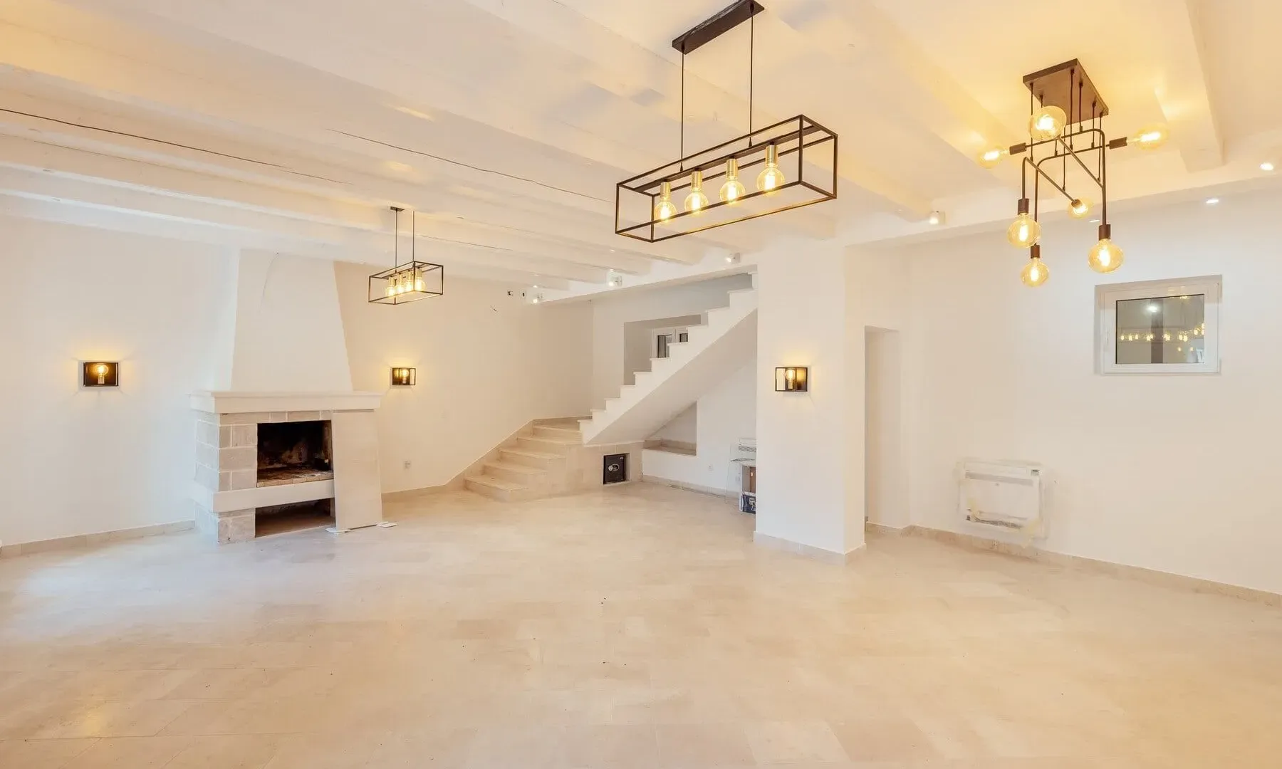 Sale, house, 380m², Ljuta, Kotor
