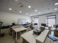 Izdavanje, poslovni prostor, 98m², Stari Aerodrom, Podgorica - image 13