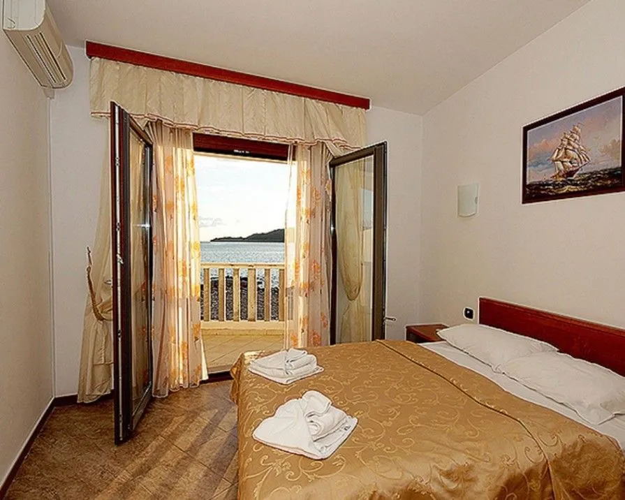 Sale, three bedroom apartment, 95m², Rafailovići, Budva
