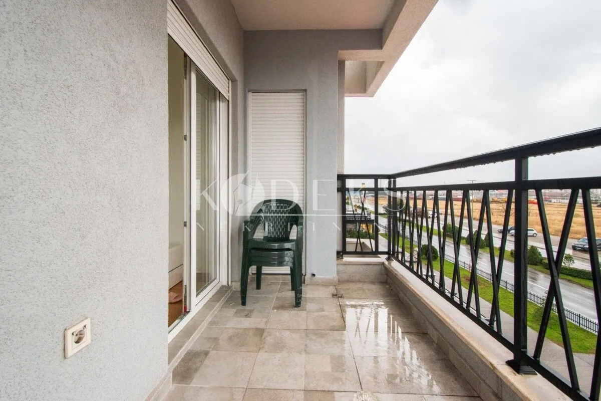 Rent, two bedroom apartment, 74m², Stari Aerodrom, Podgorica