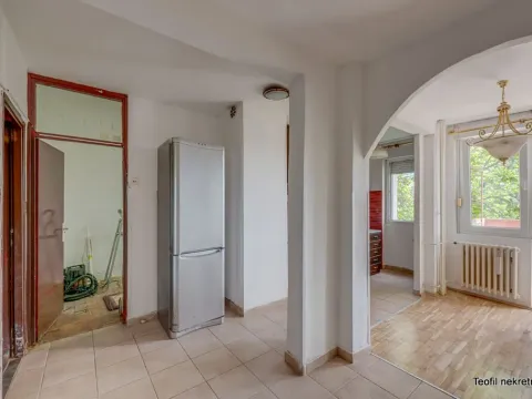 Prodaja, jednosoban stan, 49m², Stari Grad, Beograd - image 12