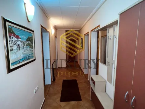 Izdavanje, trosoban stan, 130m², Zabjelo, Podgorica - image 4
