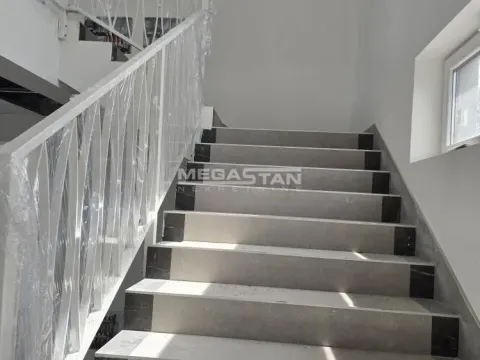Rent, office space, 600m², Žarkovo, Beograd - image 9