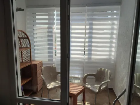 Rent, one bedroom apartment, 40m², Centar, Bar - image 6