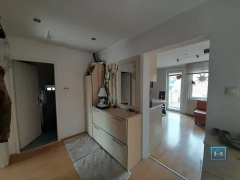 Prodaja, kuća, 180m², Centar, Ćuprija - image 21