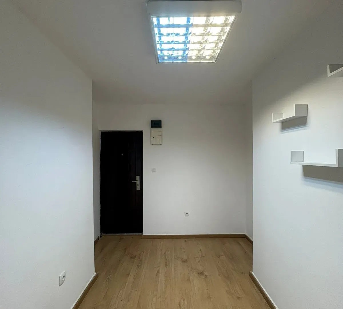 Rent, office space, 10m², Centar, Podgorica