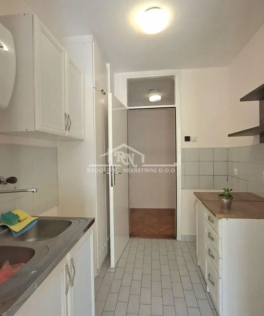 Rent, one bedroom apartment, 51m², Čukarica, Beograd