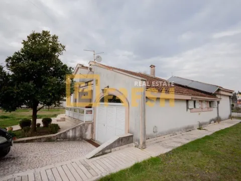 Prodaja, kuća, 150m², Stara Varoš, Podgorica - image 8