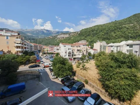 Izdavanje, stan, 60m², Adok, Budva - image 3