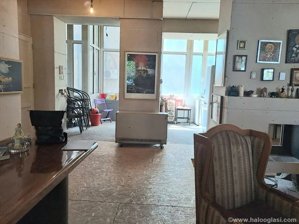 Prodaja, dvosoban stan, 74m², Vračar Sve Podlokacije, Beograd