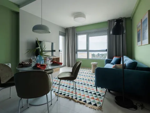 Prodaja, jednosoban stan, 45m², Centar, Tivat - image 2