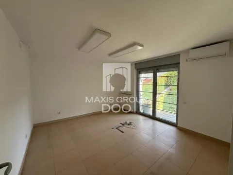 Rent, office space, 233m², Đeram Pijaca, Beograd - image 3