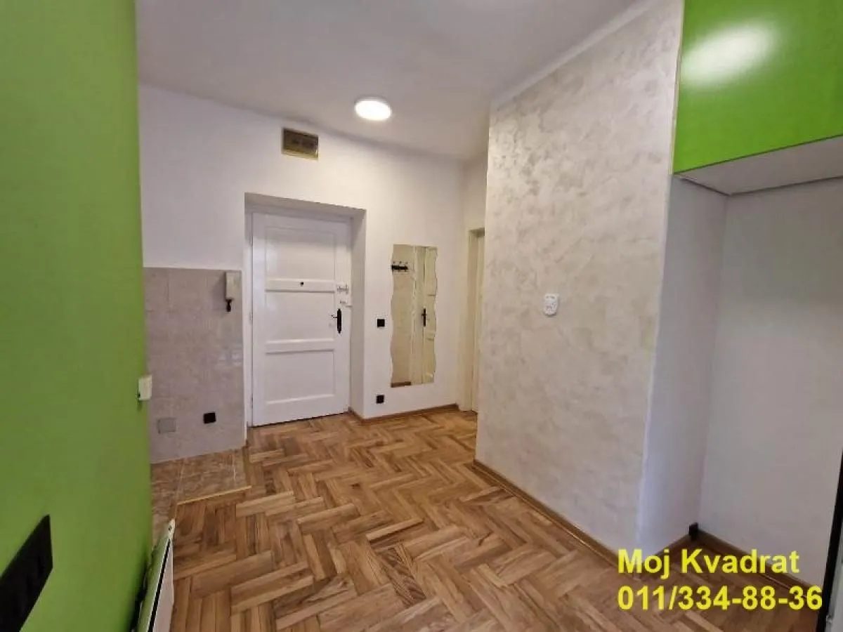Prodaja, jednosoban stan, 36m², Stari Grad, Beograd