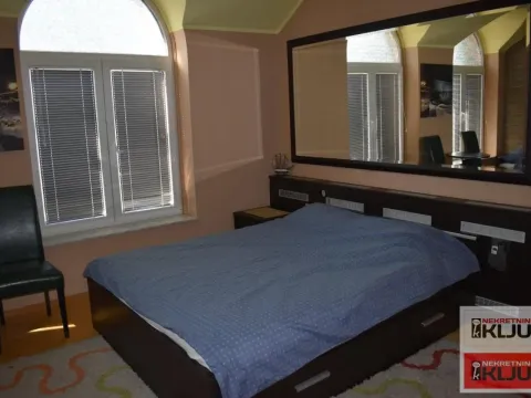 Izdavanje, kuća, 300m², Petrovaradin, Novi Sad - image 11