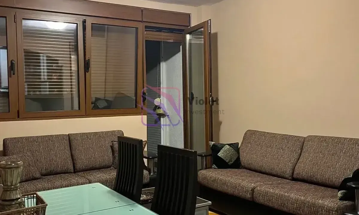 Rent, two bedroom apartment, 65m², Pejton, Podgorica