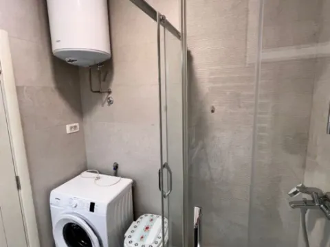 Izdavanje, dvosoban stan, 63m², Blok 9, Podgorica - image 12