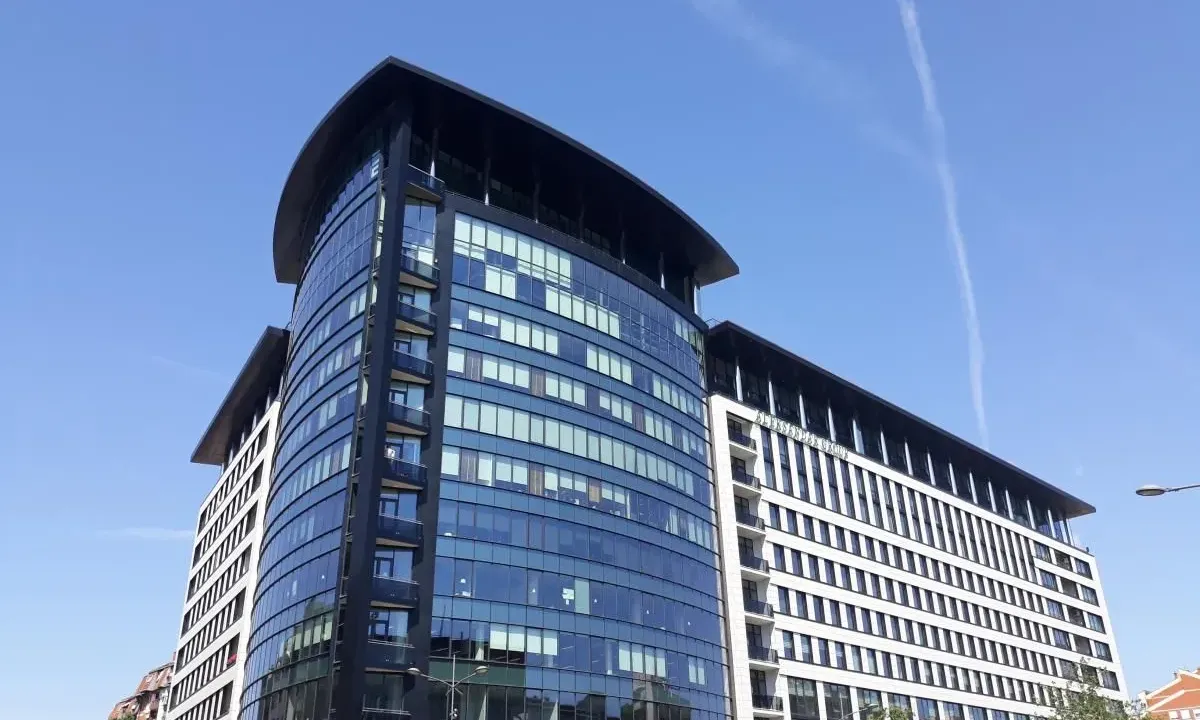 Izdavanje, dvosoban stan, 54m², Bulevar Oslobodjenja, Novi Sad Sve Podlokacije