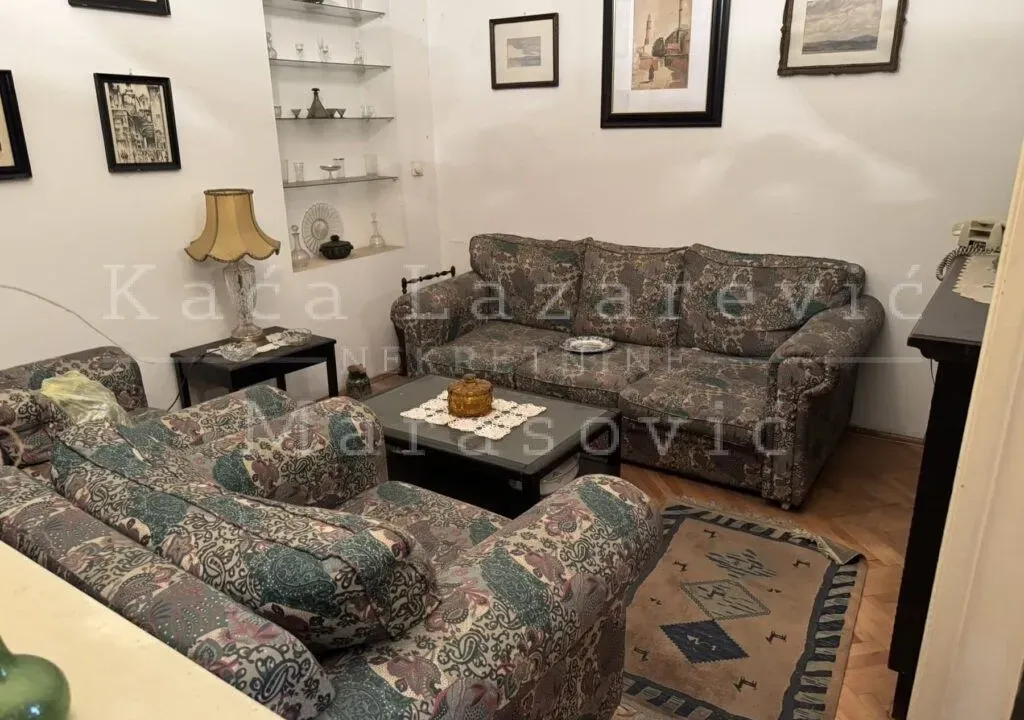 Prodaja, trosoban stan, 74m², Neimar, Vračar Sve Podlokacije