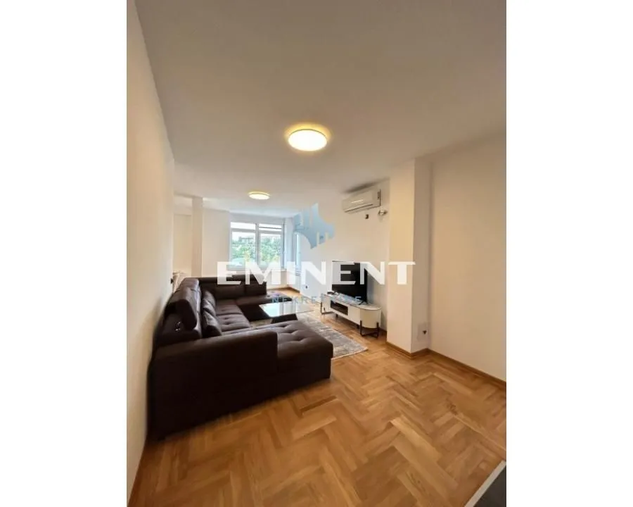 Rent, three bedroom apartment, 100m², Savski Venac, Beograd