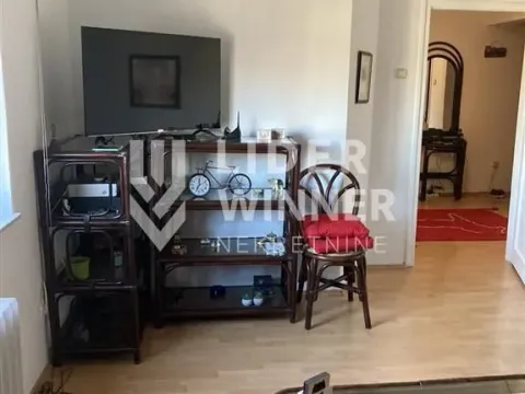 Izdavanje, dvosoban stan, 50m², Kalenić Pijaca, Vračar Sve Podlokacije - image 15