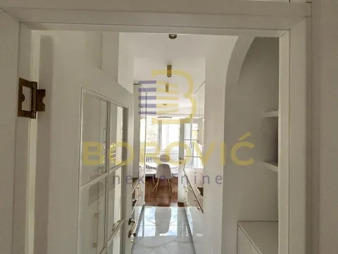 Rent, two bedroom apartment, 47m², Vračar Sve Podlokacije, Beograd - image 8