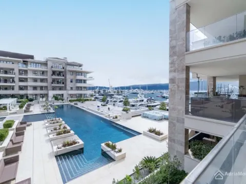 Prodaja, jednosoban stan, 81m², Porto Montenegro, Tivat - image 13