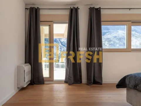 Prodaja, dvosoban stan, 136m², Kotor, Crna Gora - image 9