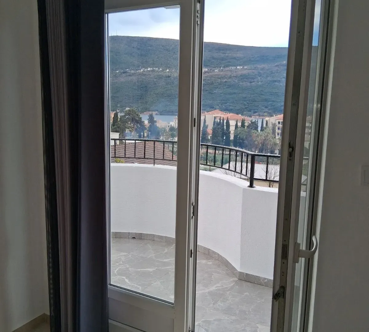 Prodaja, jednosoban stan, 44m², Kumbor, Herceg Novi