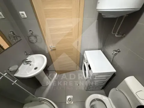 Izdavanje, garsonjera, 24m², Tuški Put, Podgorica - image 8