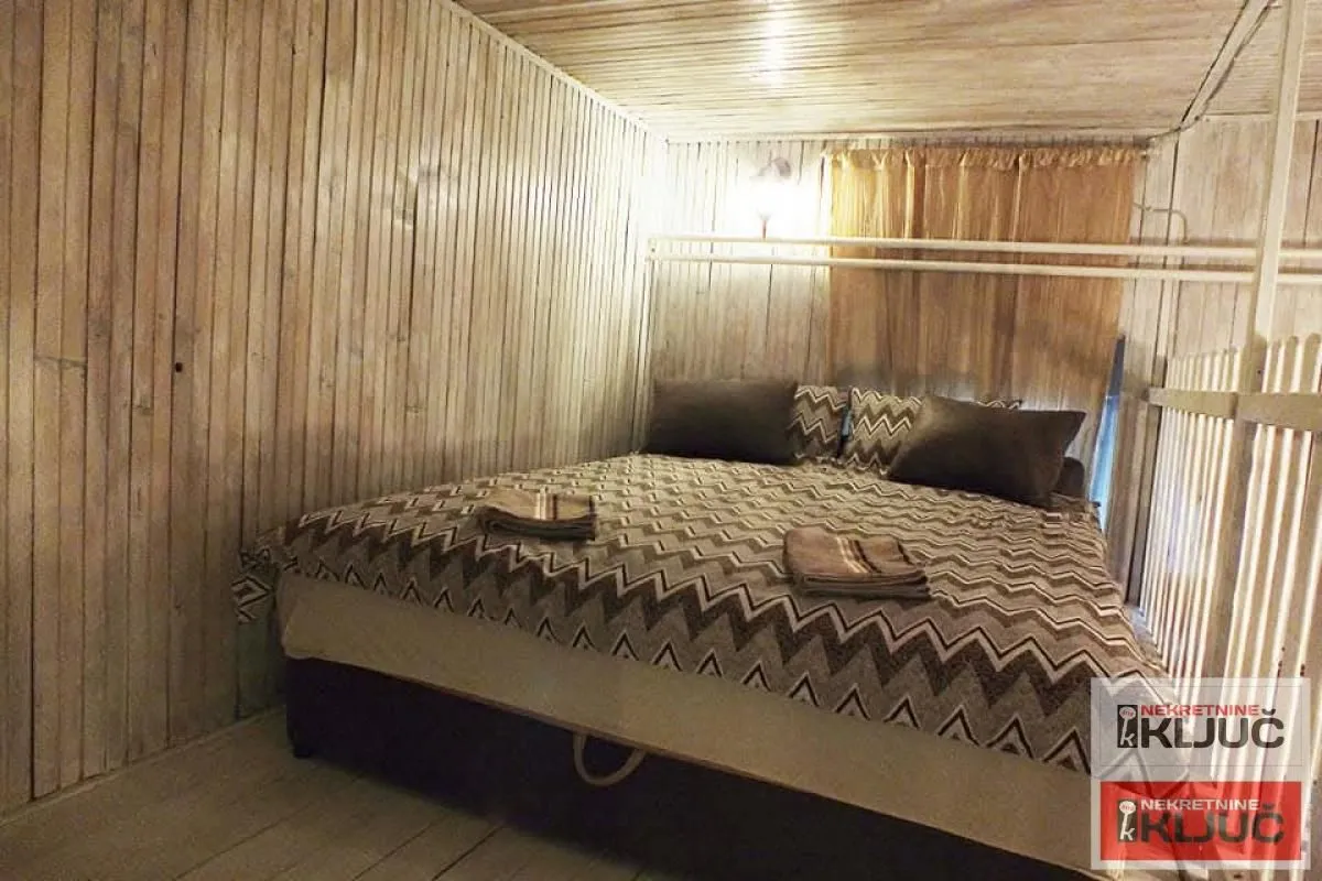 Prodaja, jednosoban stan, 24m², Centar, Novi Sad