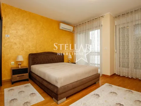 Rent, two bedroom apartment, 68m², City Kvart, Podgorica - image 10
