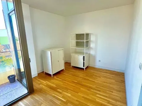 Rent, office space, 85m², Centar, Pančevo - image 8