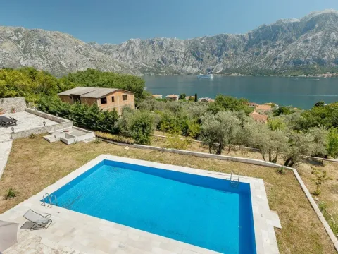 Sale, house, 800m², Prčanj, Kotor - image 63