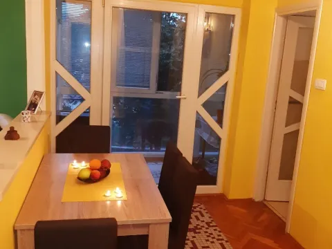 Prodaja, dvosoban stan, 70m², Centar, Cetinje - image 7