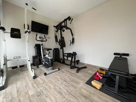 Prodaja, kuća, 360m², Centar, Bar - image 12