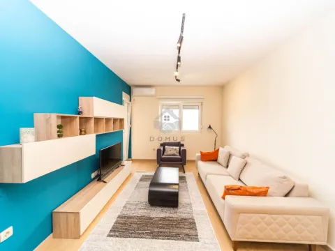 Rent, one bedroom apartment, 49m², City Kvart, Podgorica - image 1