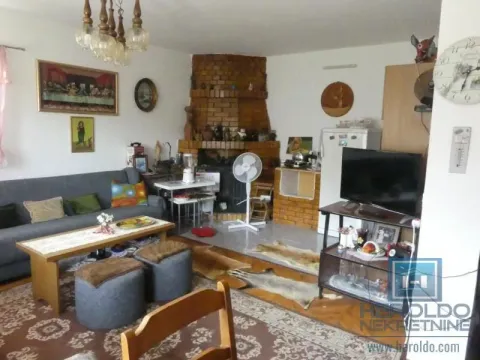 Prodaja, kuća, 150m², Bunar, Jagodina - image 10