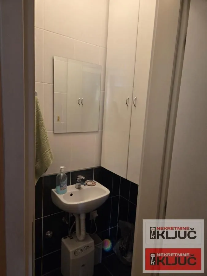 Prodaja, dvosoban stan, 69m², Bulevar Oslobodjenja, Novi Sad Sve Podlokacije