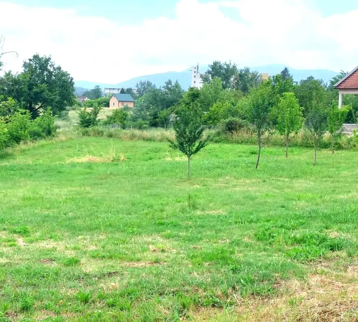 Prodaja, plac, 1750m², Danilovgrad, Crna Gora