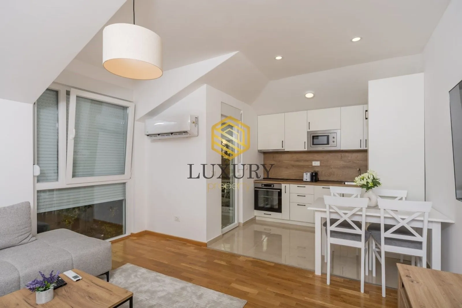 Rent, two bedroom apartment, 63m², Stari Aerodrom, Podgorica